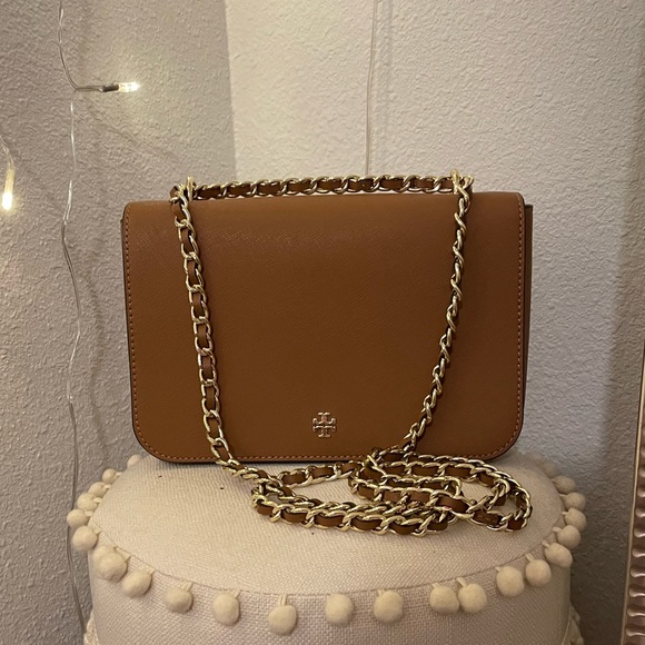Tory Burch Handbags - NWT Tory Burch Emerson Bag